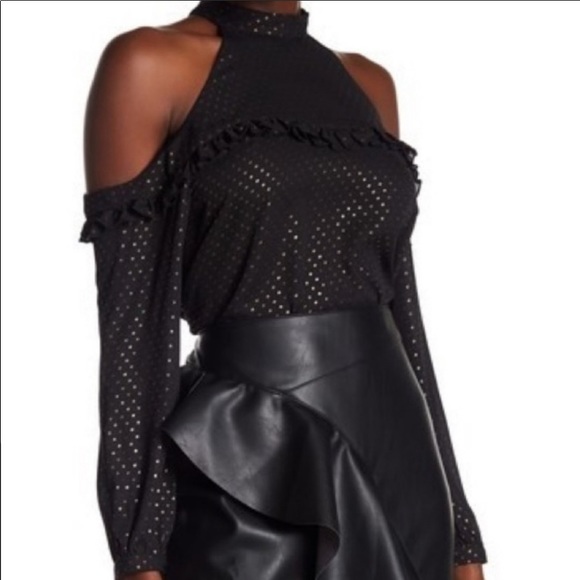 Supply & Demand Gold Star Cold Shoulder Blouse New - Picture 12 of 12